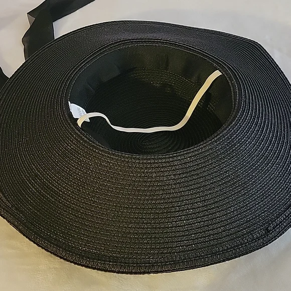 Black Sunhat w/ Gold chain & chiffon detail - Picture 3 of 4